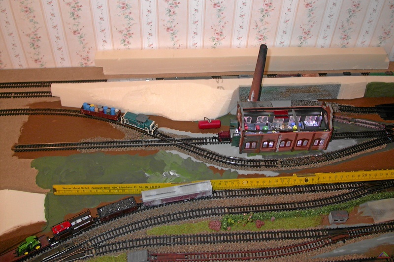 129 Gewerbegebiet im Bau.JPG - Kleines Gewerbegebiet auf dem neu erschlossenen Gelände beim Bahnhof Enndingen